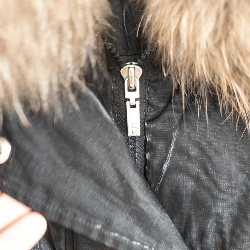 Flash Geo Metallic Mobwife Black Fur-Trimmed down parka - Picture 7 of 9